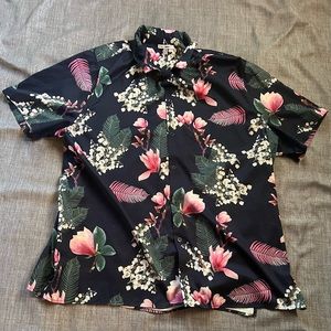 Fashion Nova shirt